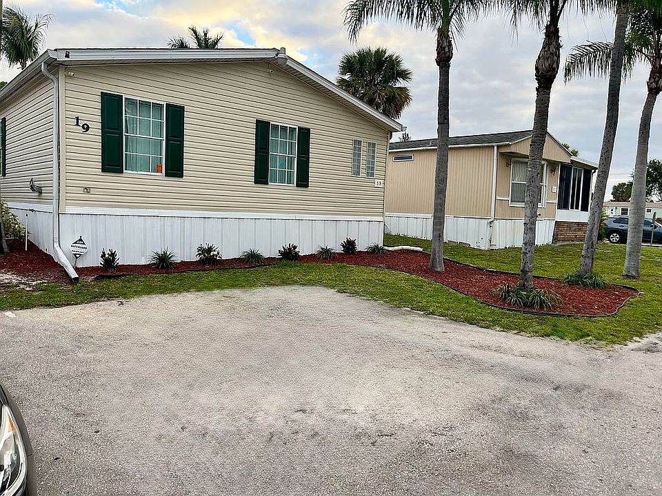 1st image of 1531 Drexel Rd #19