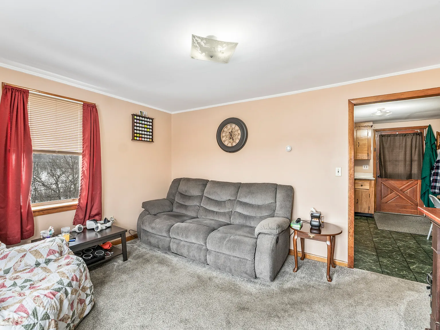 2 bed, $1,600 — Photo 1