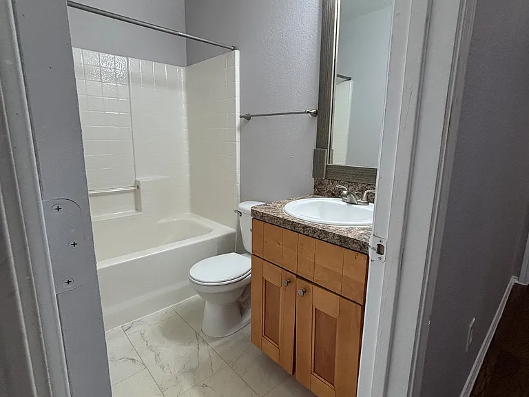 8040 Doreen Ave #1 — Photo 2