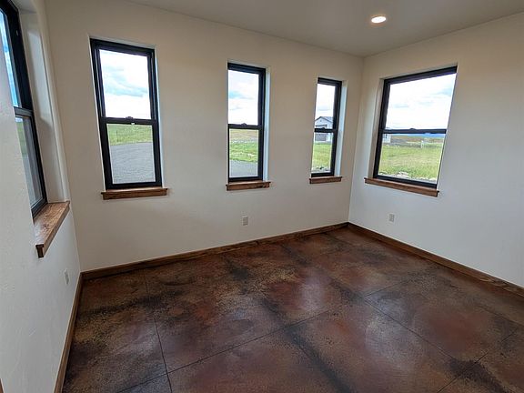 5th image of 137 Angus Ranch Rd