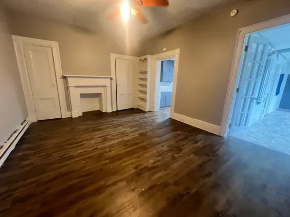 60 E Louther St APT 3, Carlisle, PA 17013