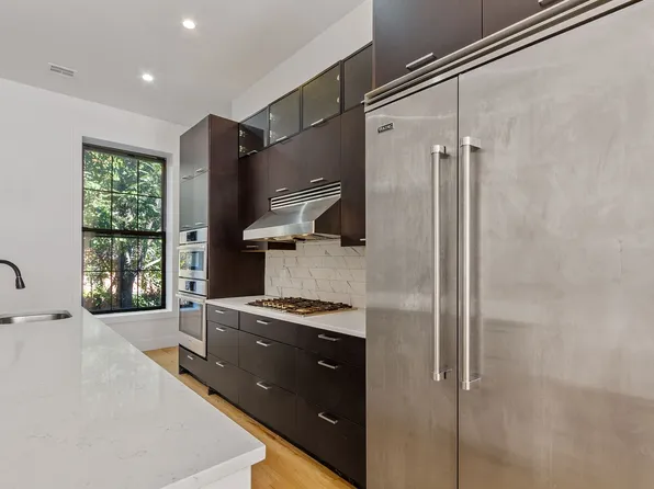 751a Monroe Street image 4 of 25