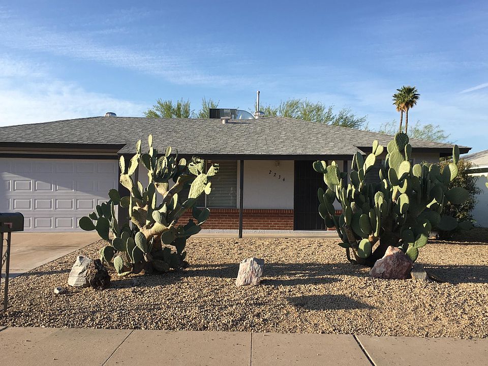1st image of 2234 E Poinsettia Dr