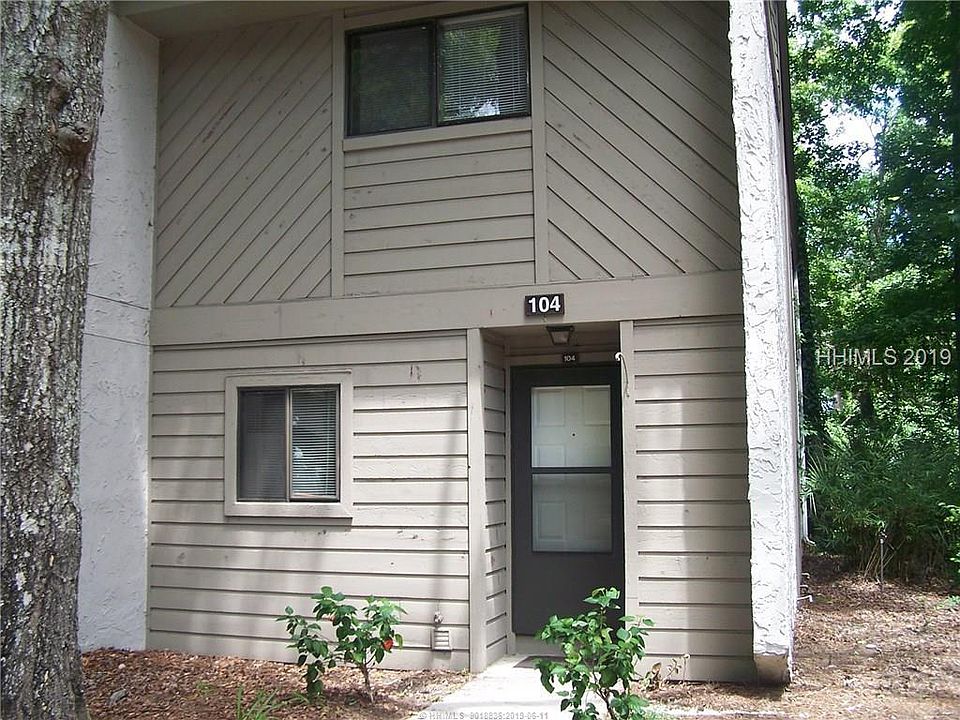 1st image of 96 Mathews Dr APT 104