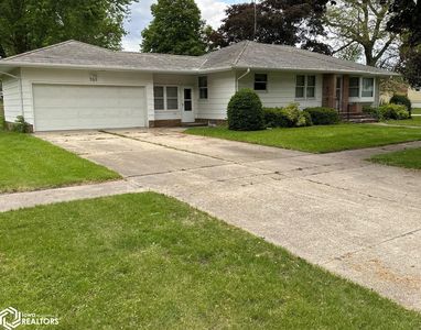 525 SE 1st St, Eagle Grove, IA, 50533
