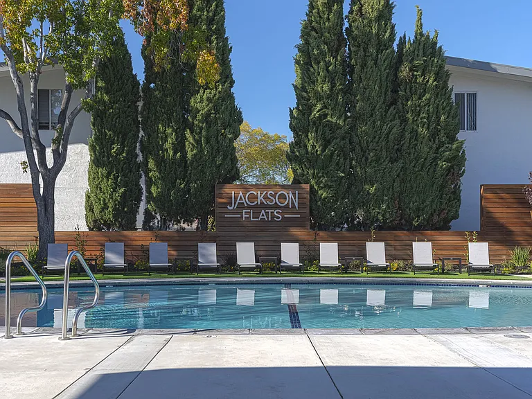 Jackson Flats — Photo 12