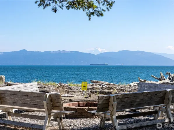 4079 Forest Lane, Anacortes, WA 98221