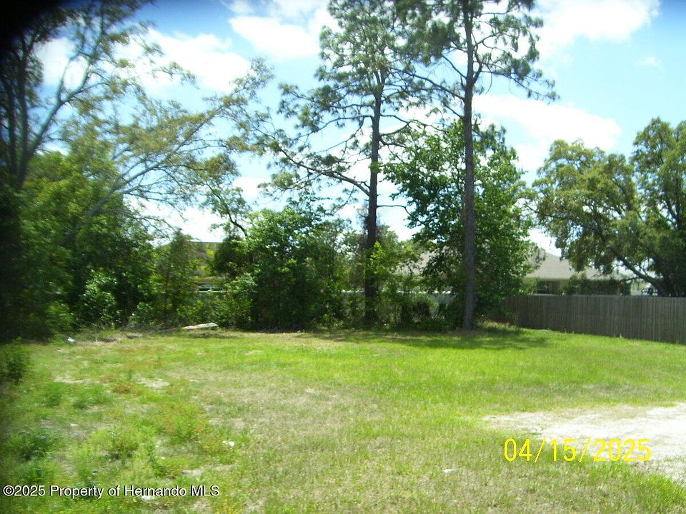 2nd image of 14228 Spring Hill Dr