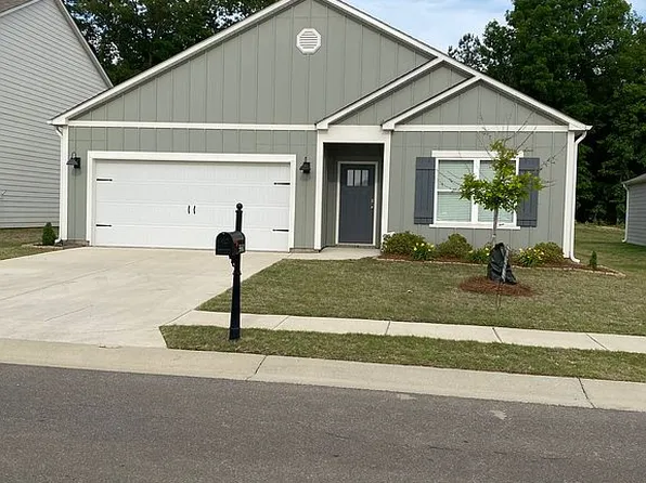 5610 Post Oak Dr, Bessemer, AL 35023
