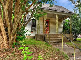 1219 W Chestnut St, Denison, TX 75020