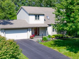 7 Wood Duck Pl, Waterford, NY 12188