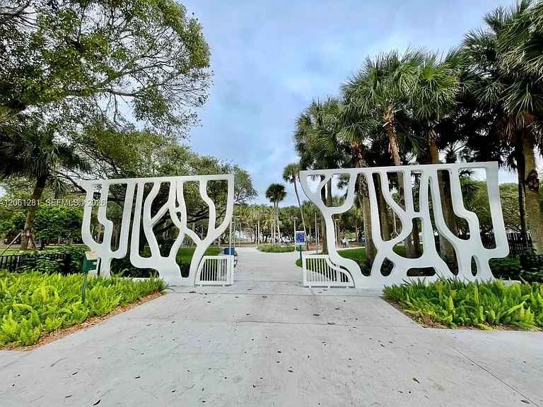 8036 Harding Ave #1 — Photo 30