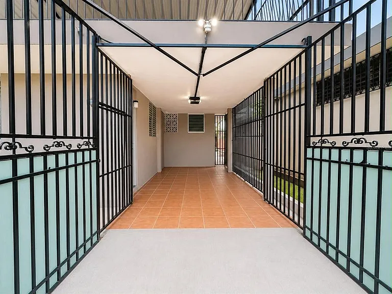 1 Saint Urb Villa Arrieta #C-51-1ST — Photo 11