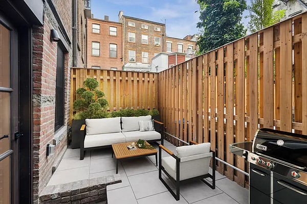 Rented by Douglas Elliman | media 13