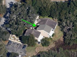 3077 Fox Ln, Palm Harbor, FL 34683