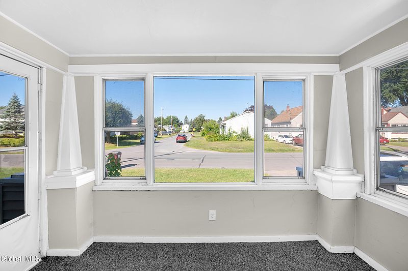 5th image of 2812 Edgewood Avenue