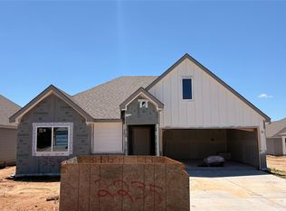 5541 Harriet St, Bryan, TX 77803
