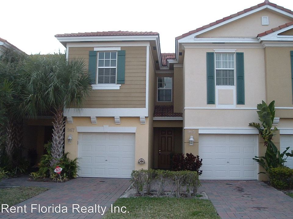 1st image of 965 Pipers Cay Dr #1