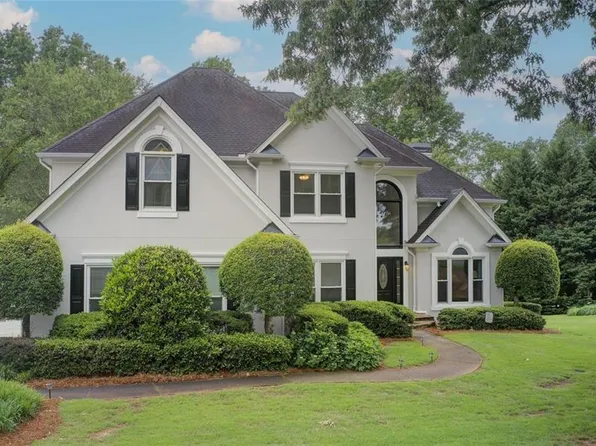 2450 Stonegate Dr, Cumming, GA 30041
