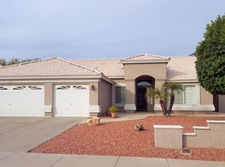 6102 W Villa Linda Dr, Glendale, AZ 85310