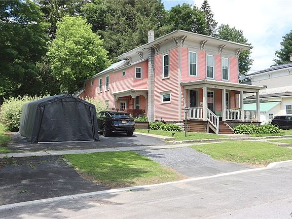 3rd image of 737 Fulton St