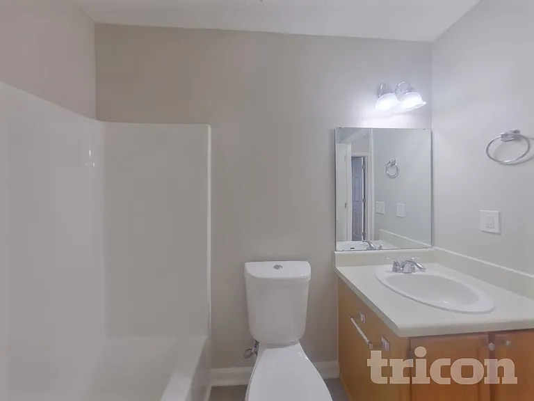 173 Burma Rd — Photo 16