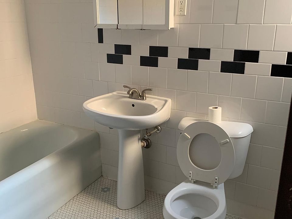 1st image of 1122 Randolph St APT 3