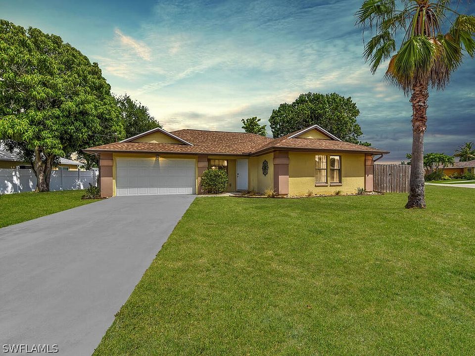 1st image of 1437 SE 30th Ter