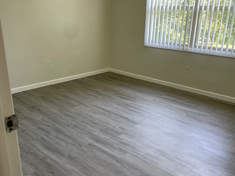 31 Springbrook Cir #A — Photo 5