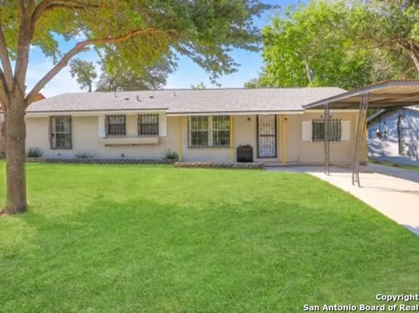 4334 MOANA DR, San Antonio, TX 78218