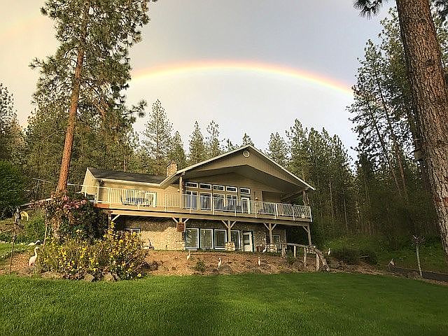 Beautiful Waterfront Home