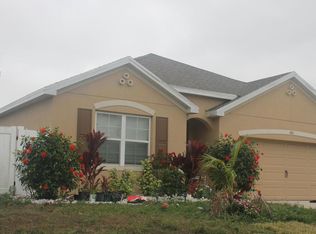 382 SW Ridgecrest Dr, Port Saint Lucie, FL 34953
