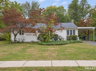 37 Greenwood Road, Windsor Locks, CT 06096