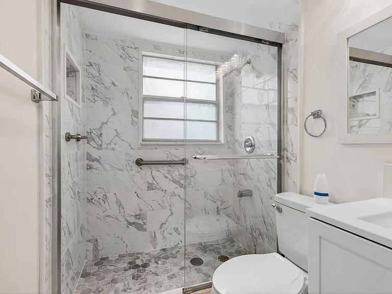 360 Fanshaw — Photo 30