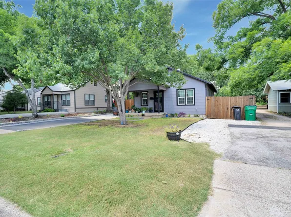4001 Carnation Ave, Haltom City, TX 76111