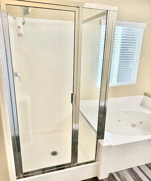 11904 Greenbluff Way — Photo 37