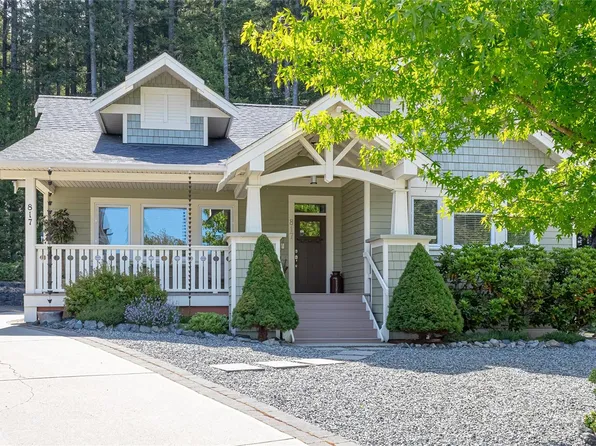817 Swettenham Pl, Ladysmith, BC V9G 0A7