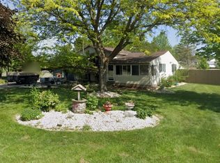 9489 Bygone Dr, Brewerton, NY 13029