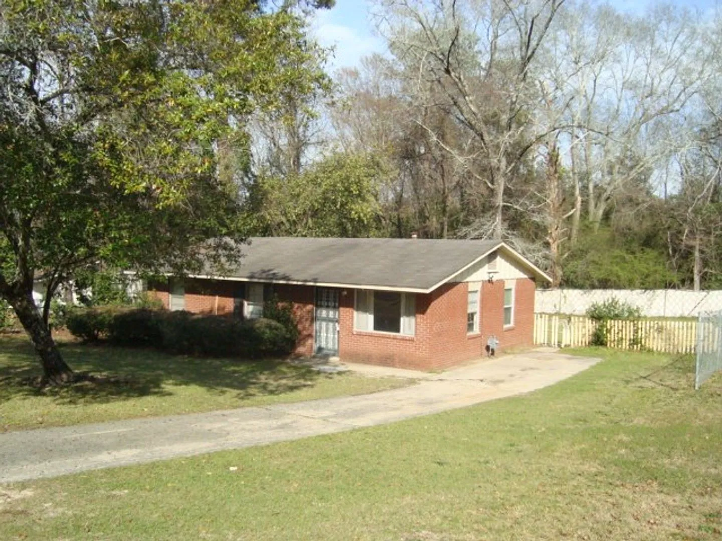 3 Bedroom available for Rent! — Photo 1