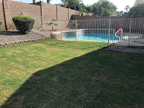 2nd image of 9106 E Hillview Cir