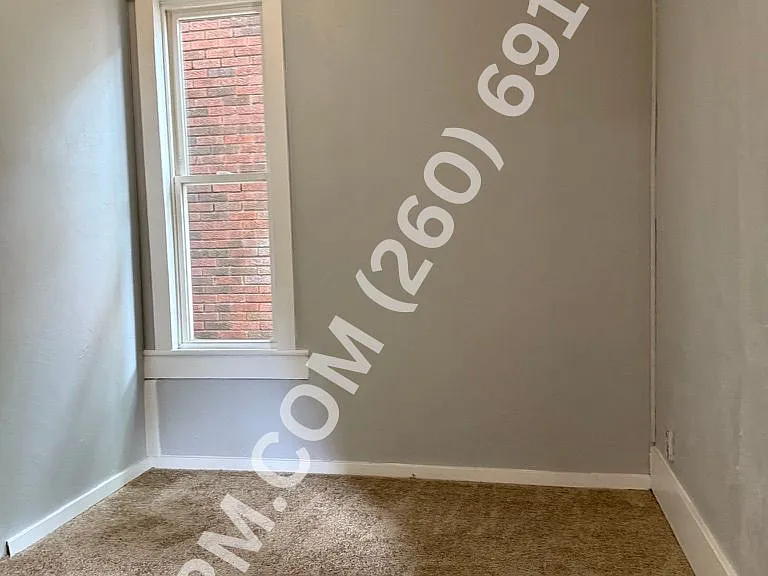 641 Byron St #1 — Photo 10