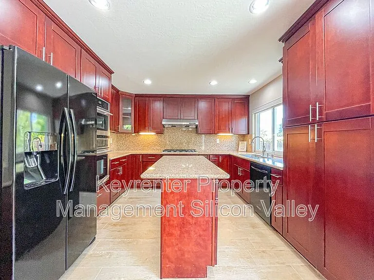 6701 Tannahill Dr — Photo 9