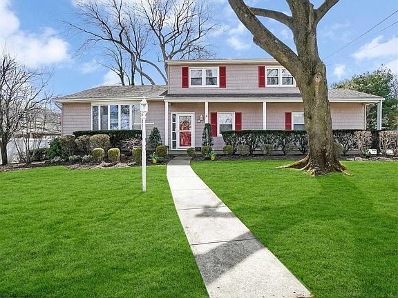 2nd image of 58 Seaview St