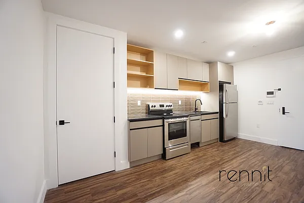 Rented by Rennit Inc. | media 44