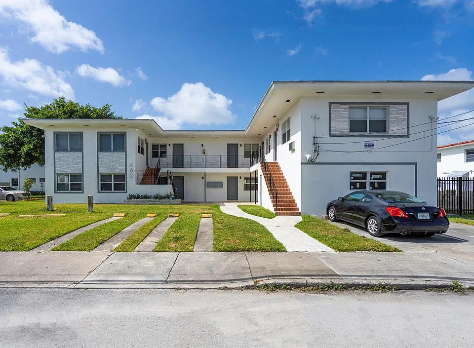 460 NE 82nd Ter #3