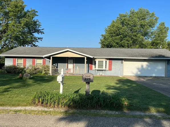 221 Eagle Dr, Green Valley, IL 61534