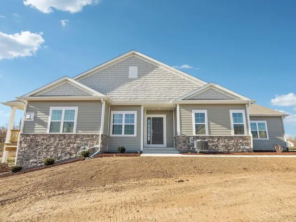 W142N11247 Wrenwood PASS 35-Bldg 13, Germantown, WI 53022
