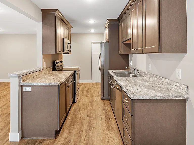 621 Santa Vera Dr — Photo 36
