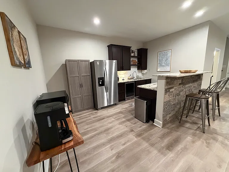 737 Ormand Rd — Photo 8