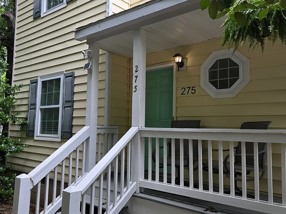 275 Arch St
